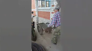 Садовая тачка для бетона